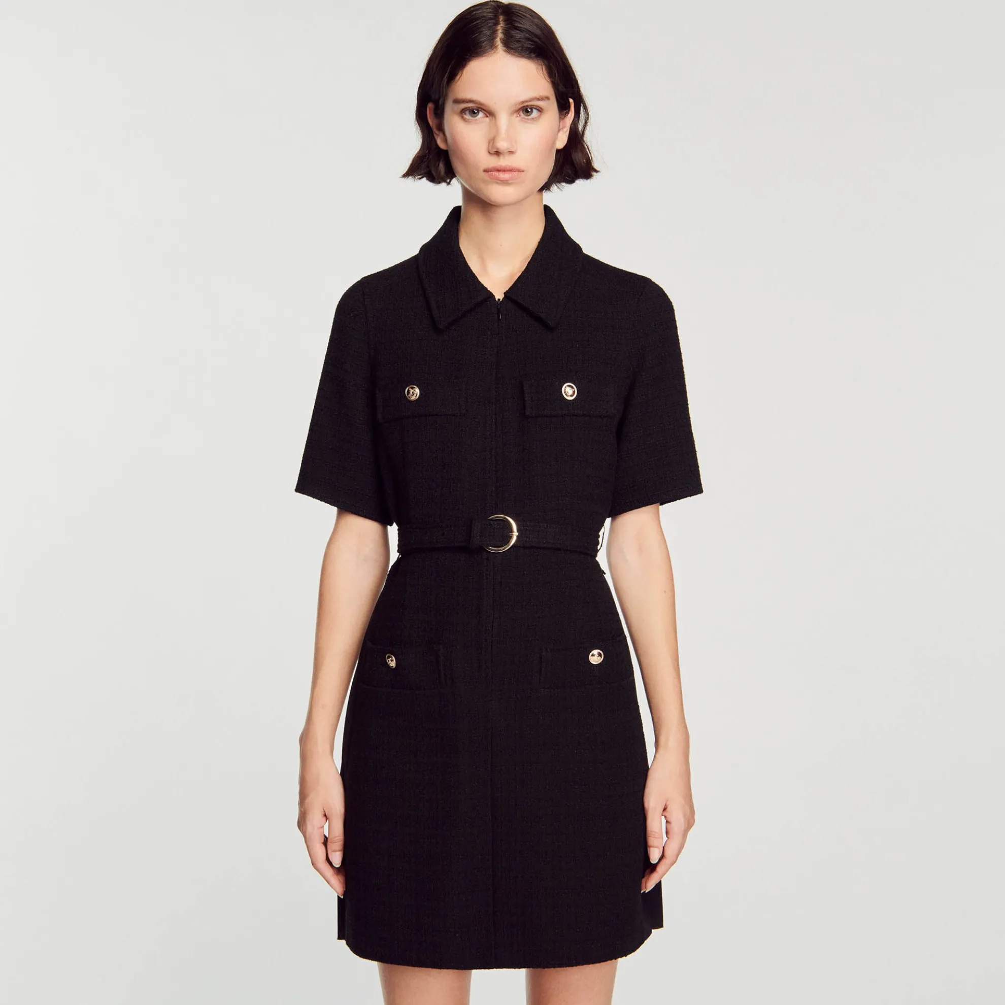 Jurk Van Twee Stoffen Met Korte Mouwen