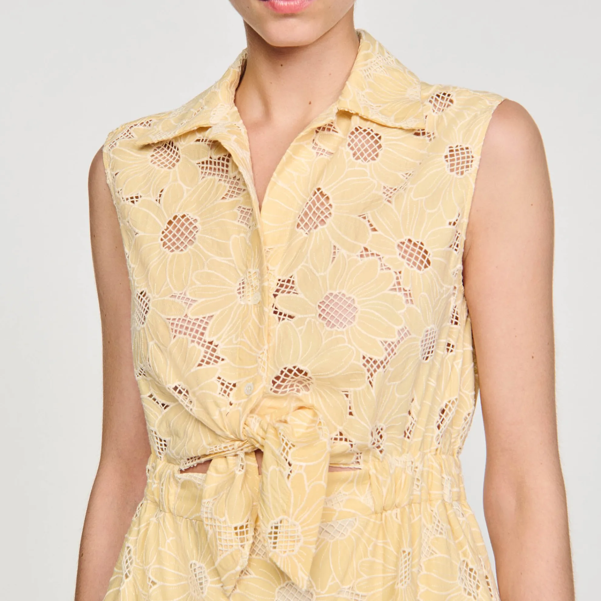 Korte Jurk Geborduurd