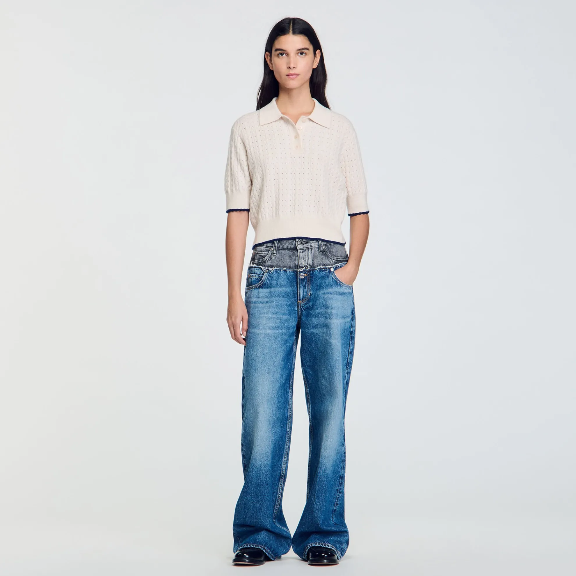 Korte Trui Met Contrasterende Biezen