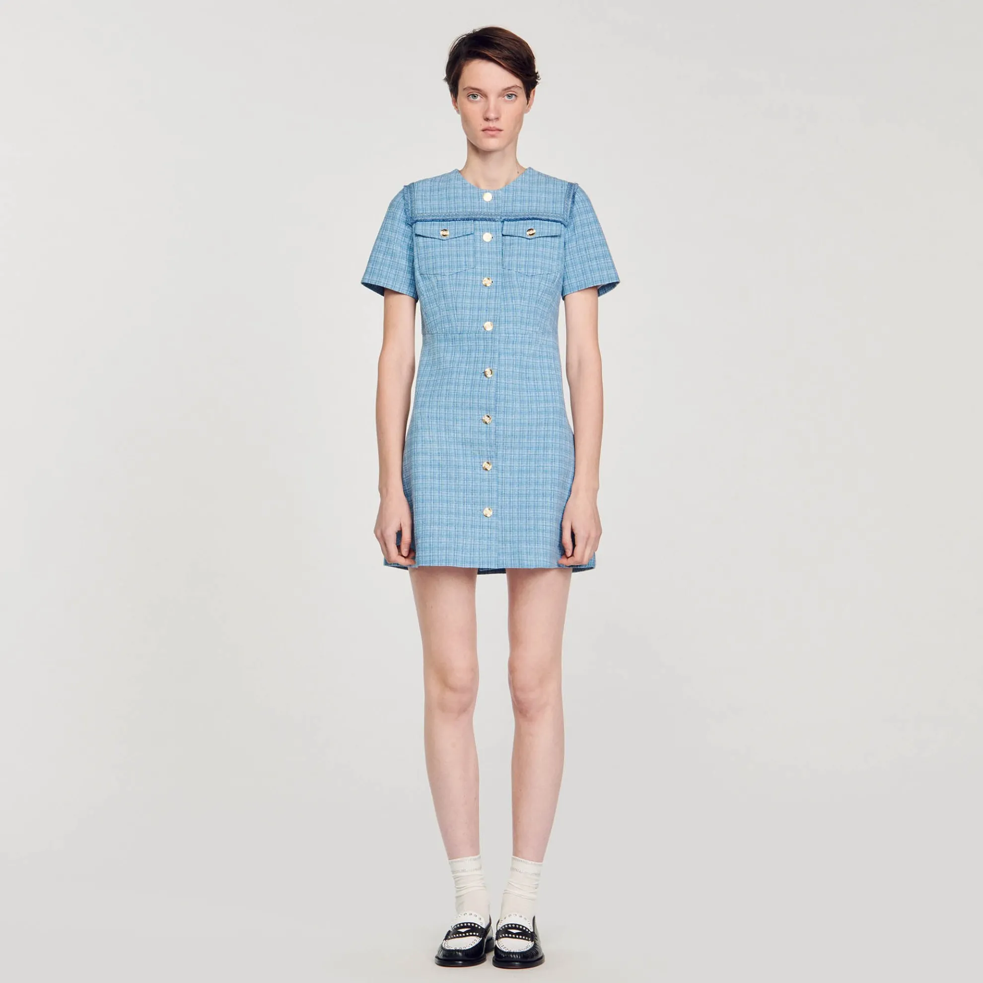 Korte Tweed Jurk Met Knoopsluiting