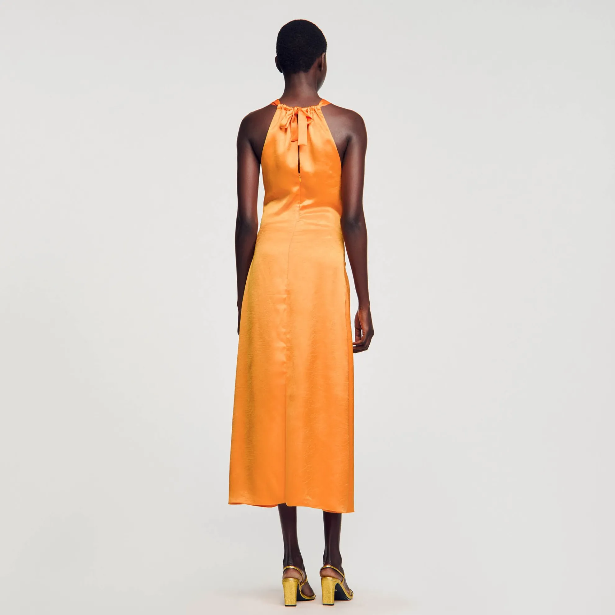 Lange Satijnen Jurk Geplooid