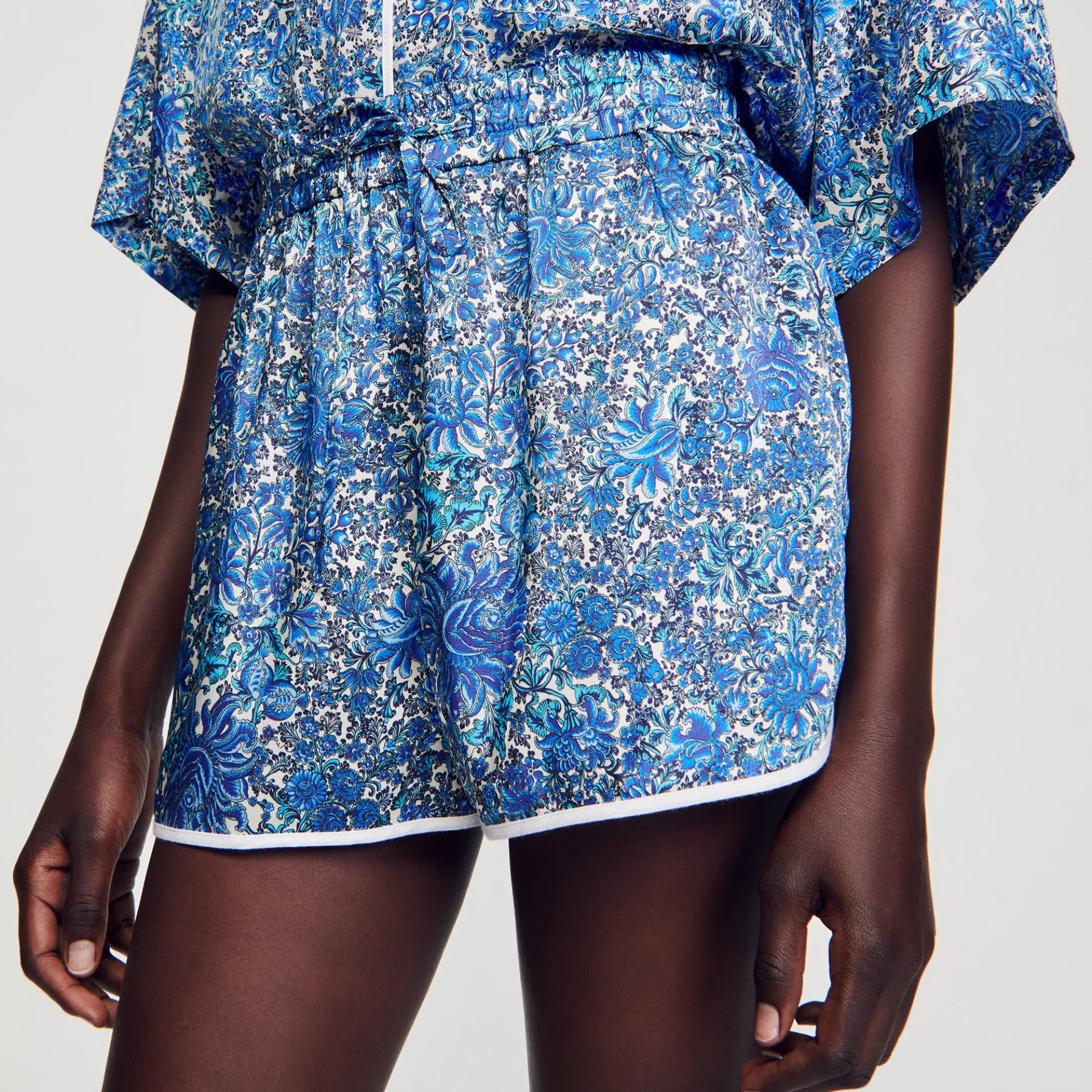 Short Met Bloemenprint